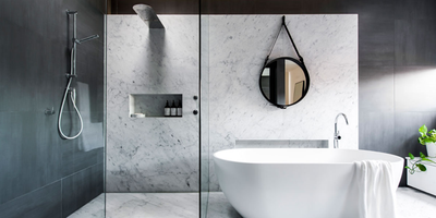 Astuces pour nettoyer les parois de douche de votre salle de bain