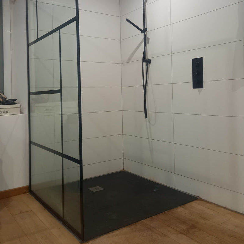 Receveur de douche extra plat MADISON en résine surface ardoisée noir - Le Monde du Bain