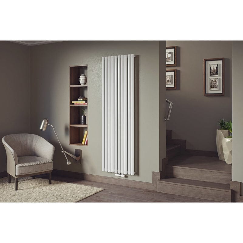Radiateur STUROTEC Room 2 58,4 x 180 cm avec raccordement central