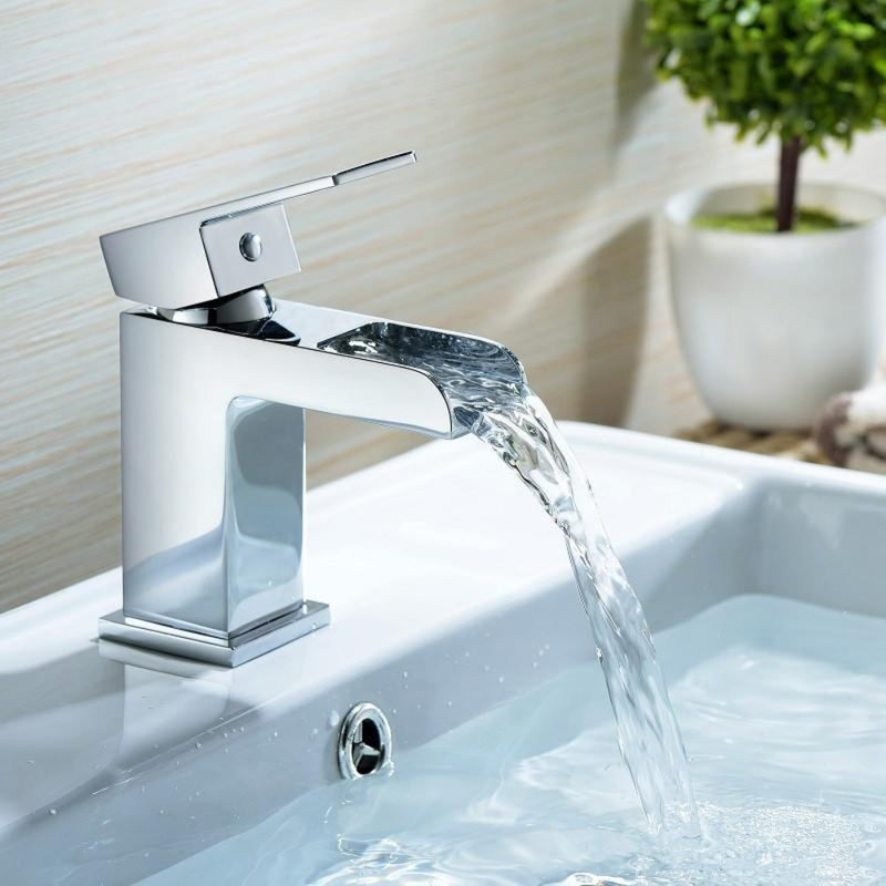 Robinet mitigeur lavabo cascade TANO - Le Monde du Bain