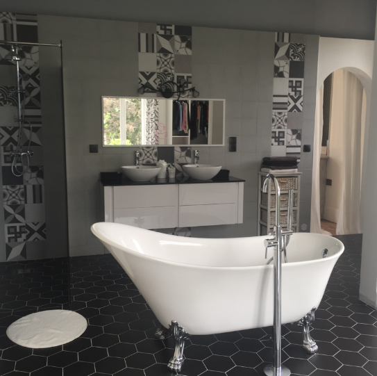 Baignoire ancienne sur pieds BALMAIN Blanche